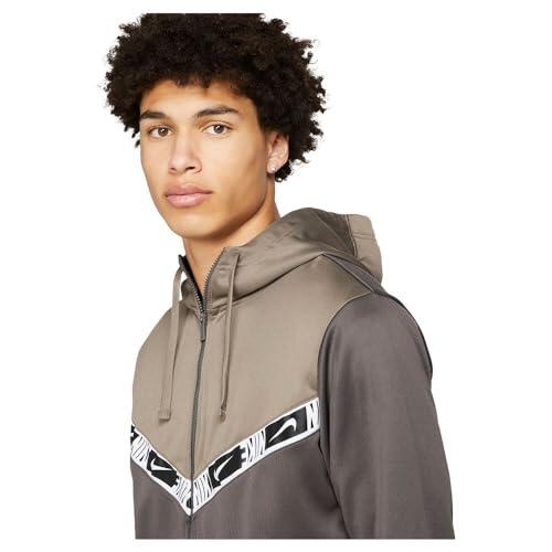 NIKE Sportswear Full Zip Sweatshirt Olive > to translate in French 2/5