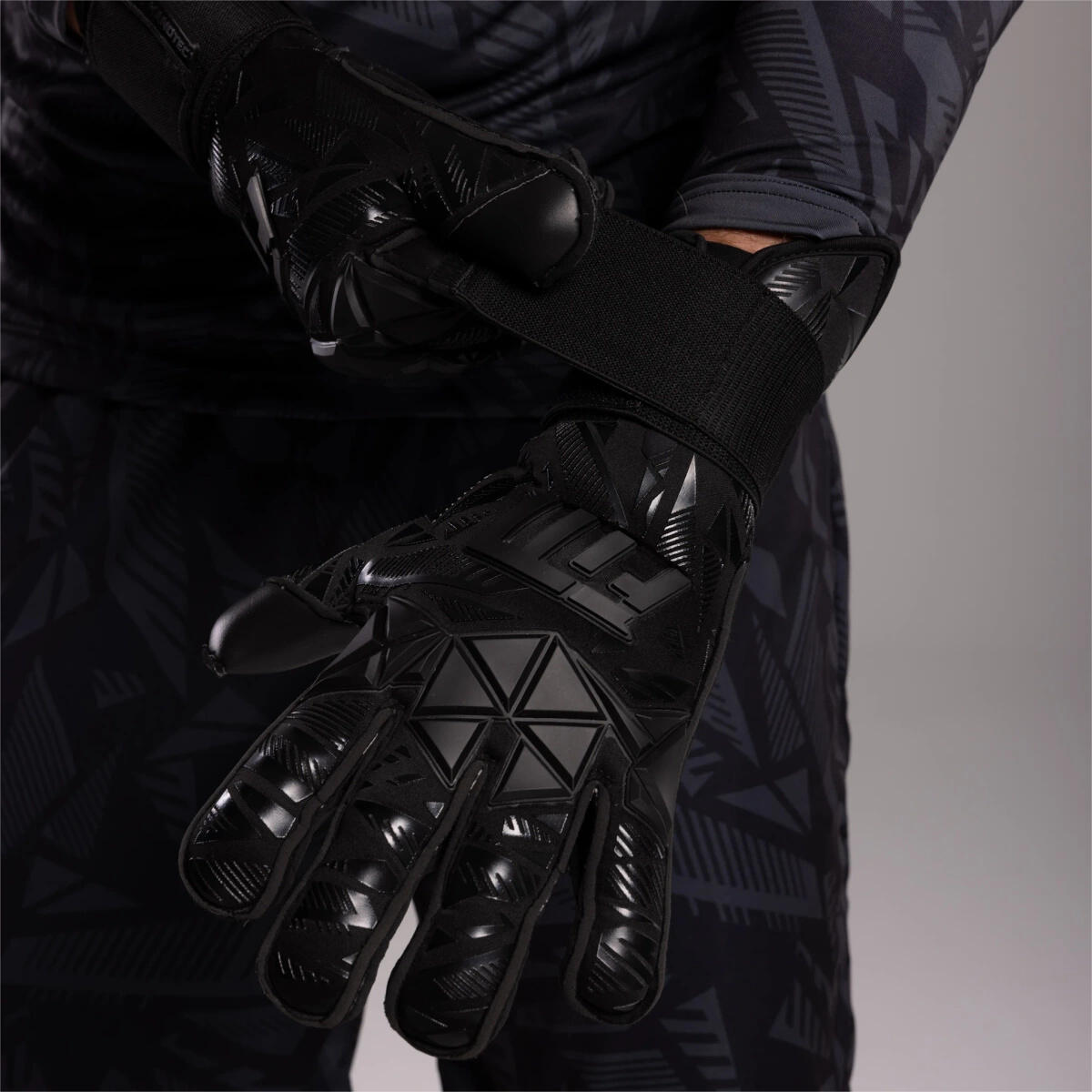 Guanti da portiere Invictus X PRO 6/7