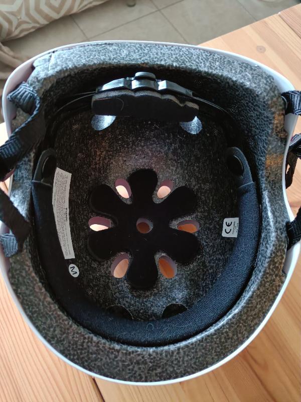 Entre Particuliers - e-scooter modèle Joyor A5 avec casque 5/6
