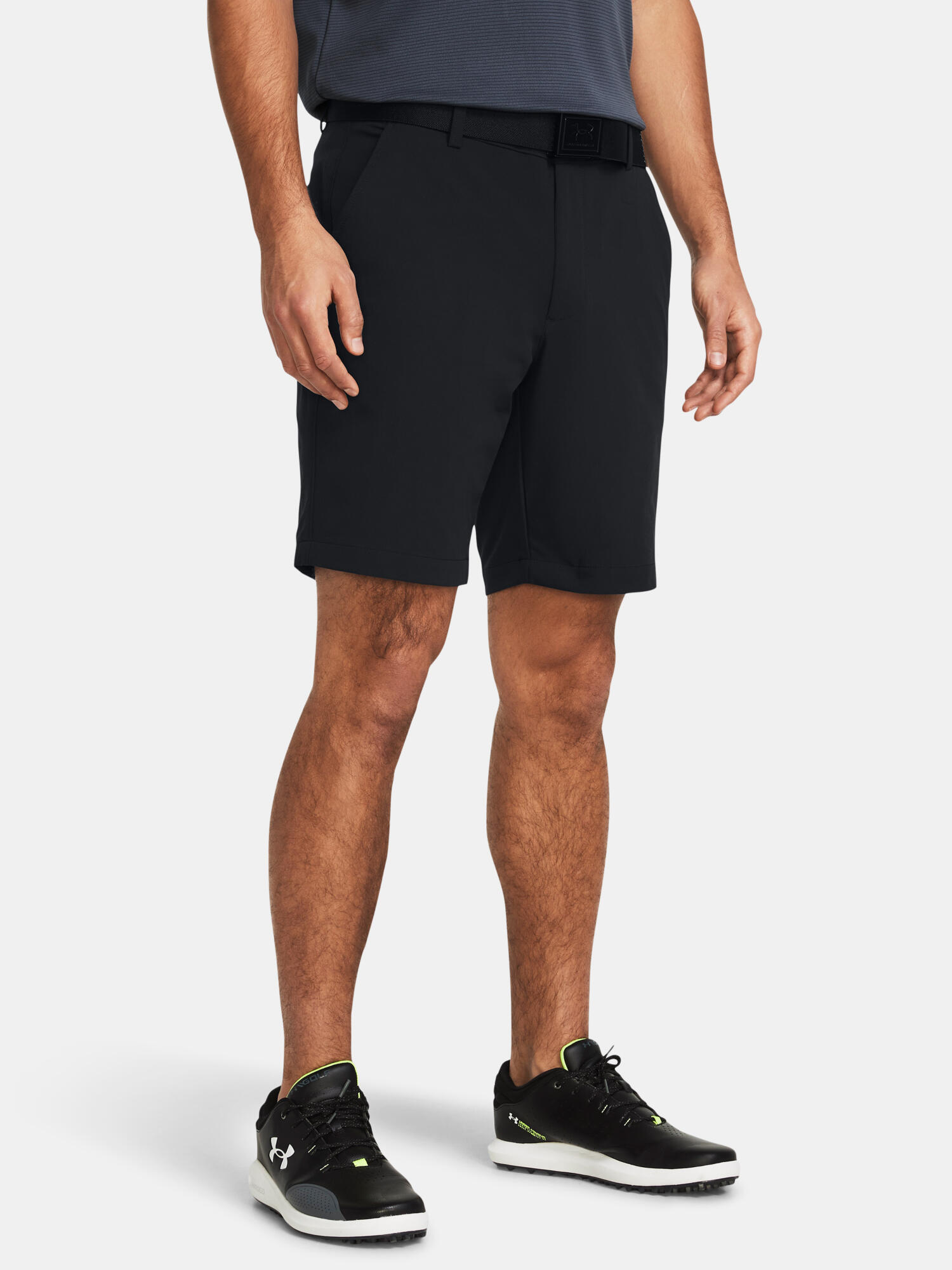 UNDER ARMOUR picture