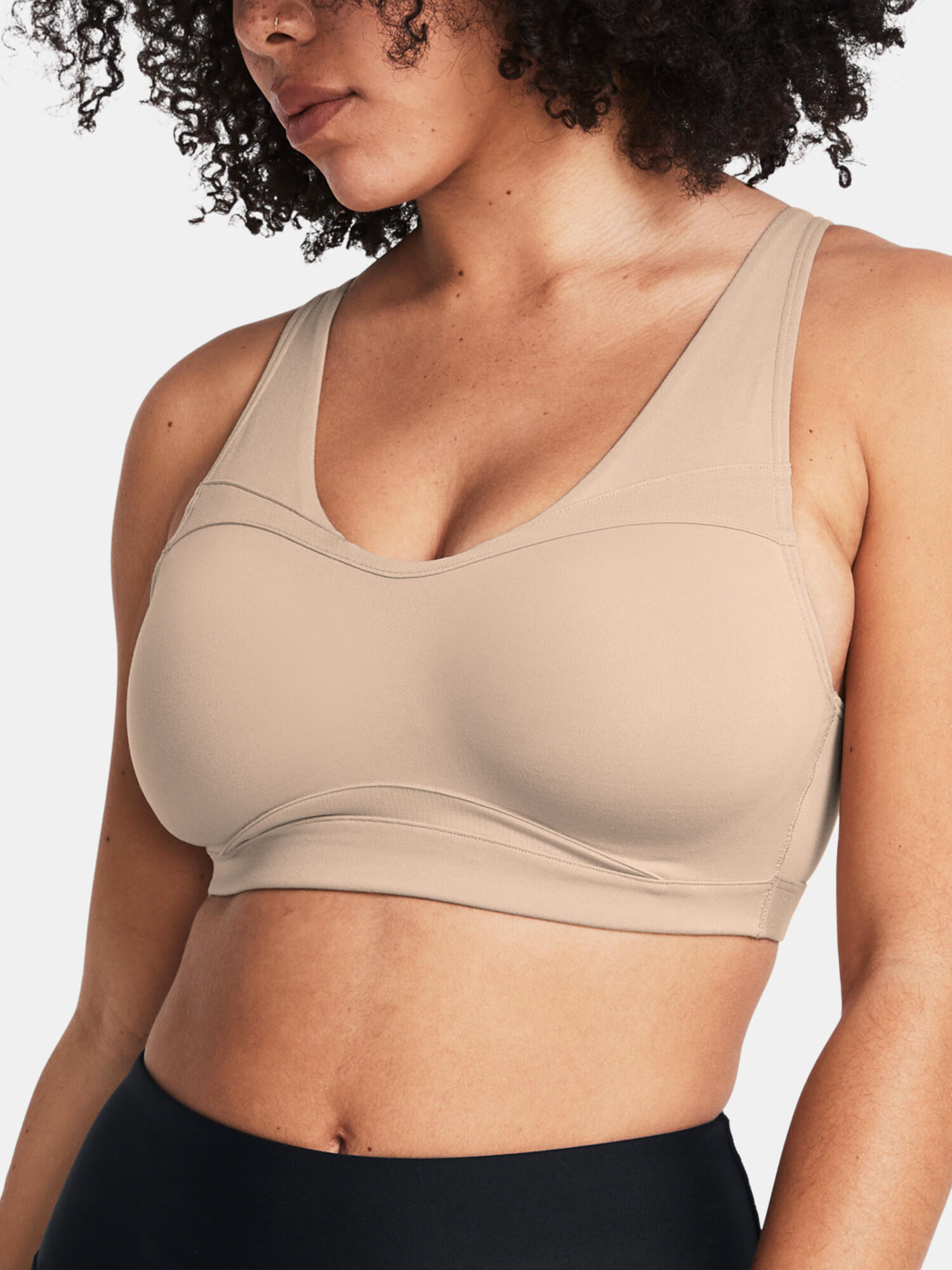 UNDER ARMOUR picture