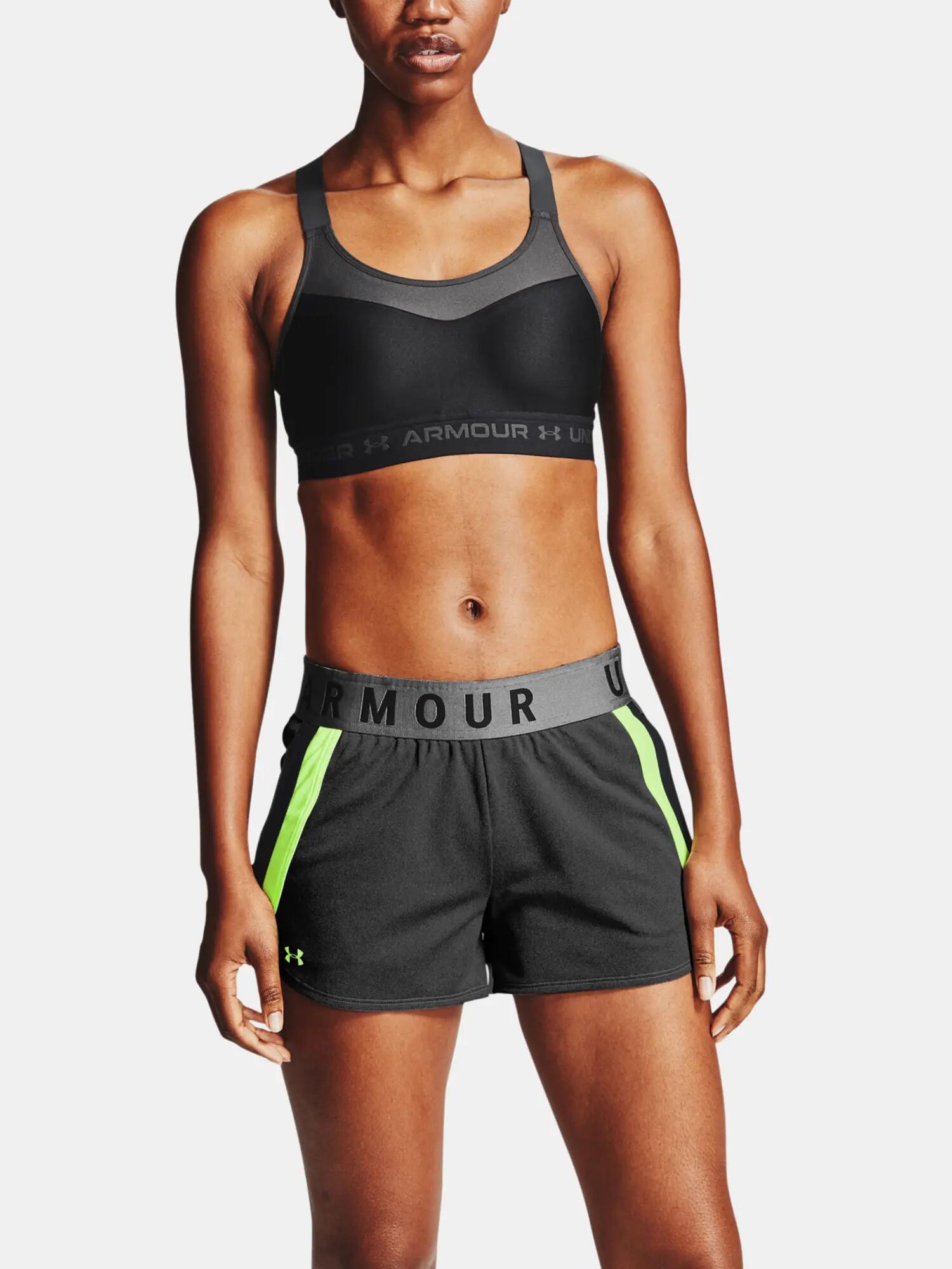 UNDER ARMOUR picture
