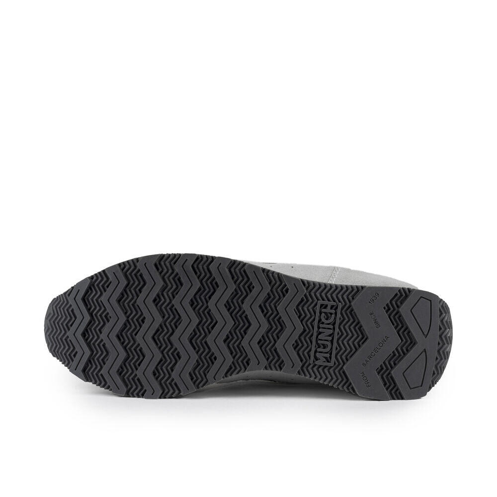 Scarpe Munich modello 8901079 per uomini 4/5