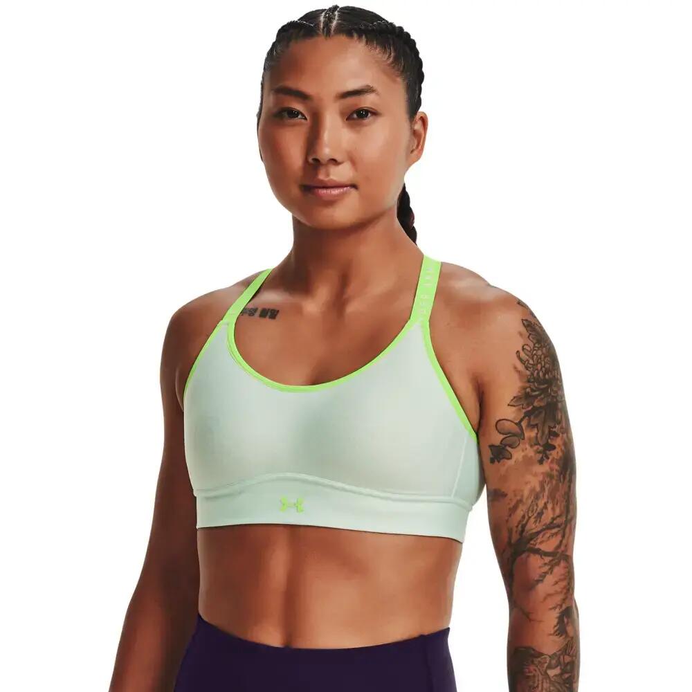 UNDER ARMOUR picture