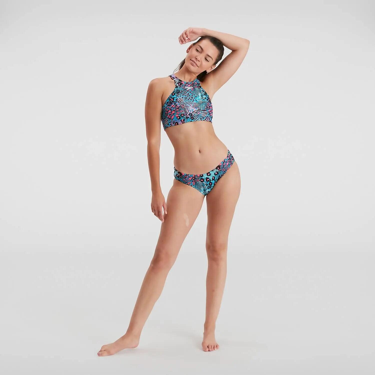 Volley 2PC (UK) 4/4