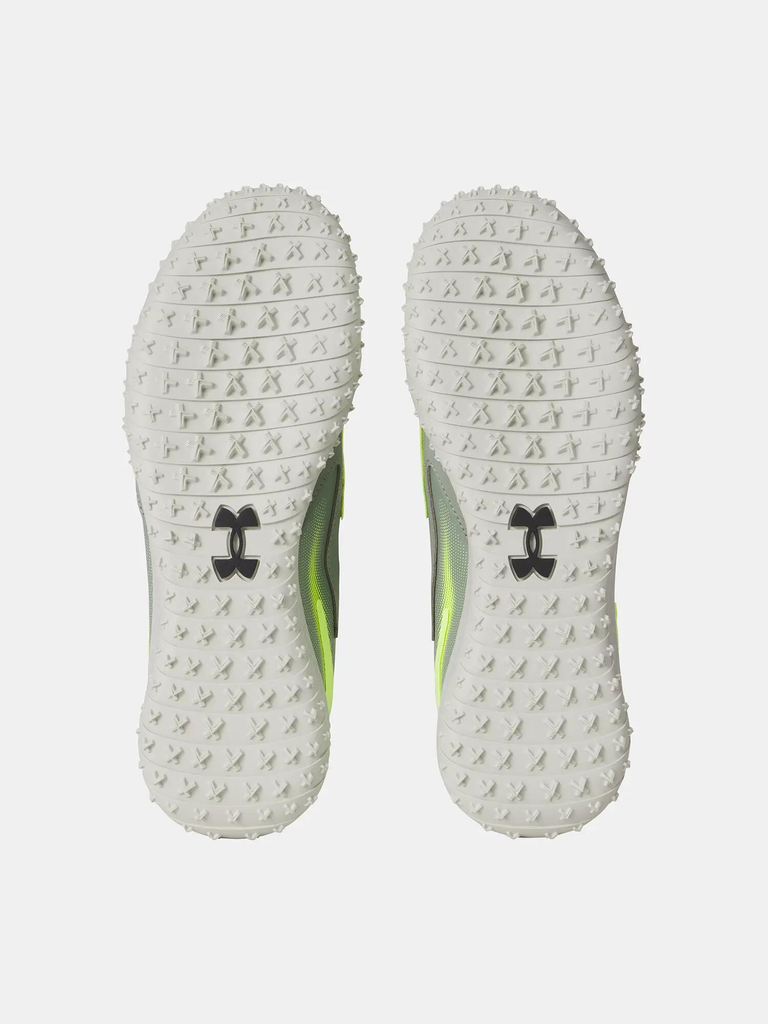 Unisex mfüves cipő Under Armour UA U Shadow Turf 3 4/5