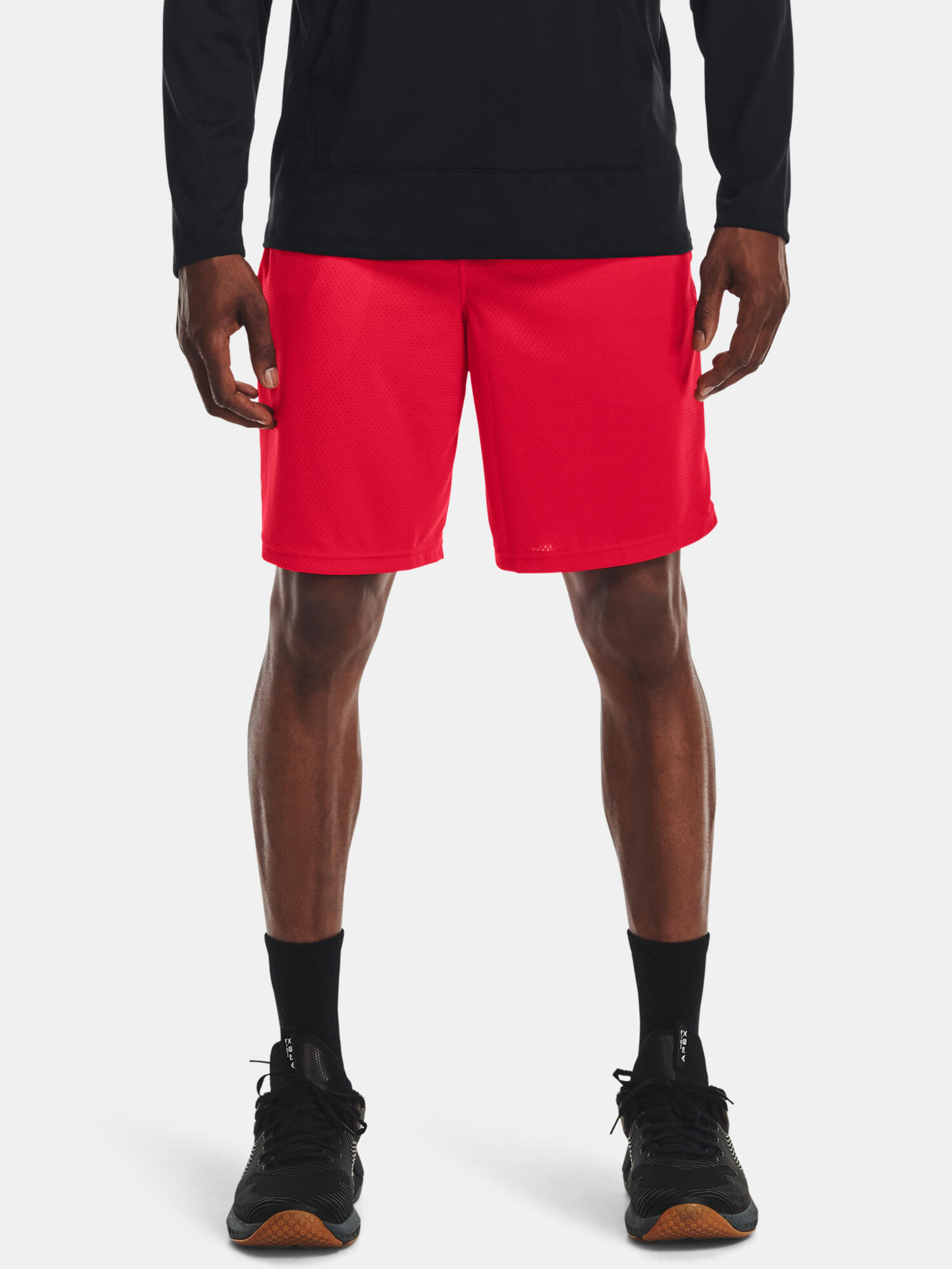 UNDER ARMOUR picture