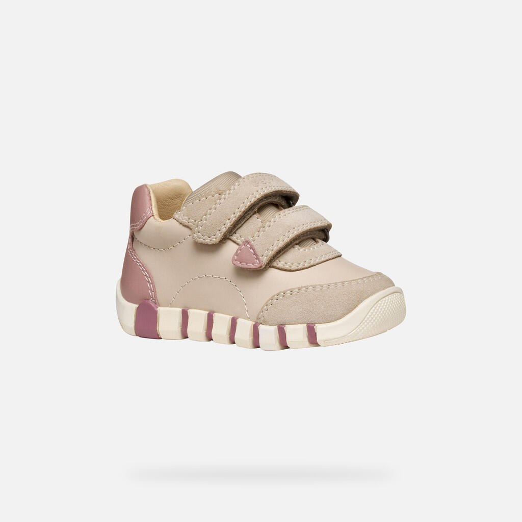 Scarpe Da Ginnastica Geox Modello B Iupidoo Girl Colore Beige 3/7