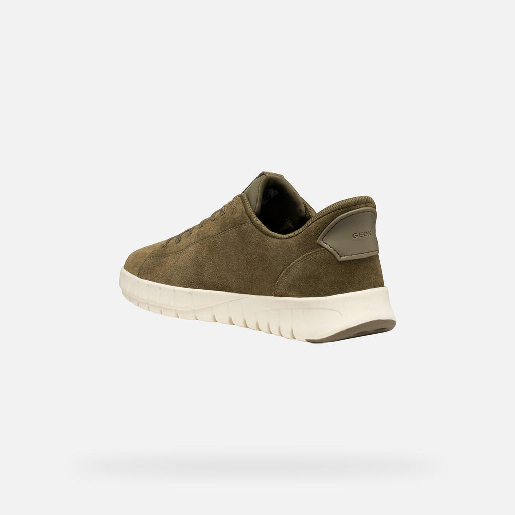 Baskets Homme FLEXTRIDE PLUS MAN Vert Militaire 6/7