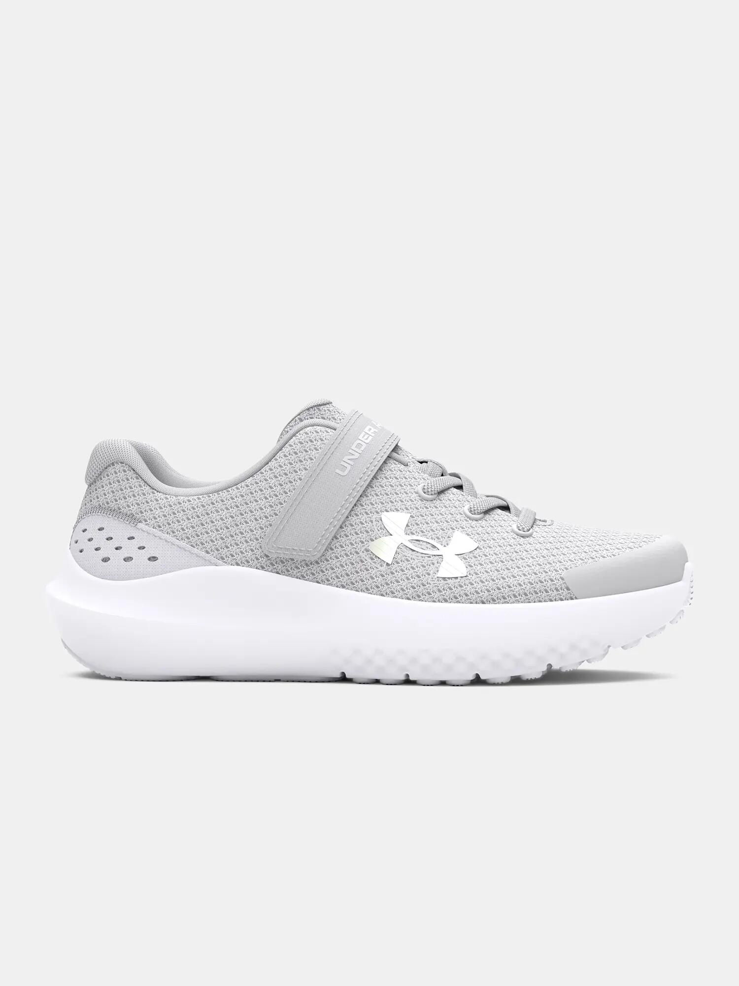 UNDER ARMOUR picture