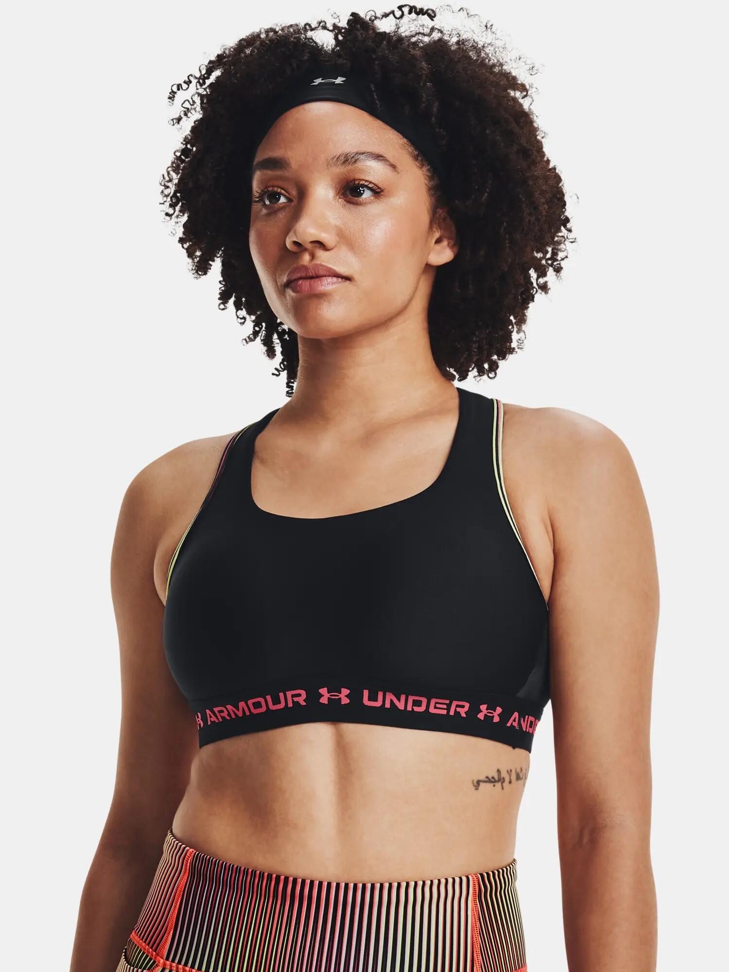 UNDER ARMOUR picture