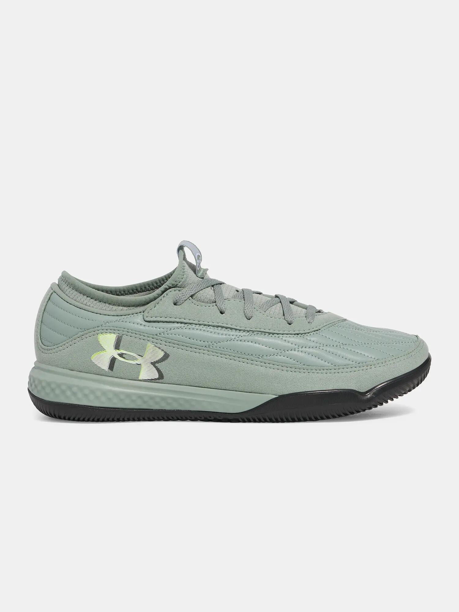 UNDER ARMOUR picture