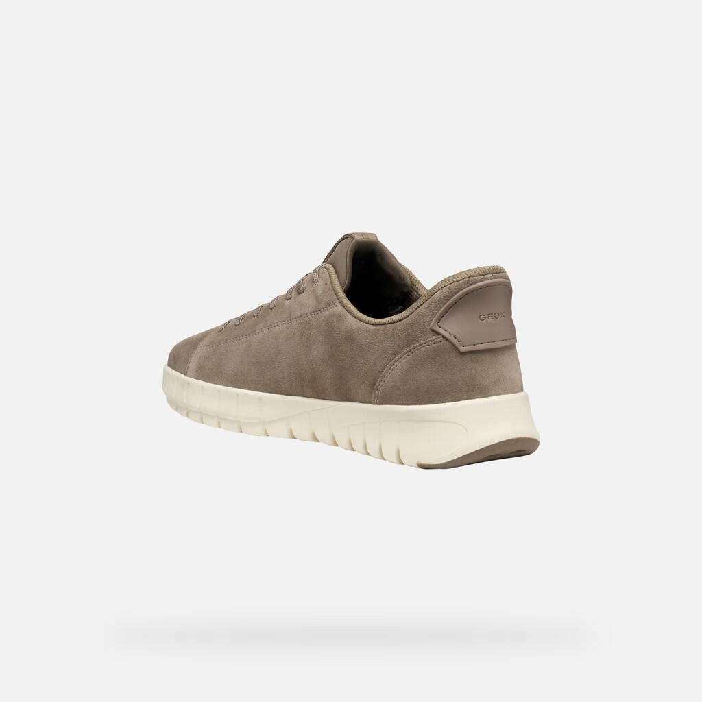 Baskets Homme U FLEXTRIDE PLUS Taupe 6/7