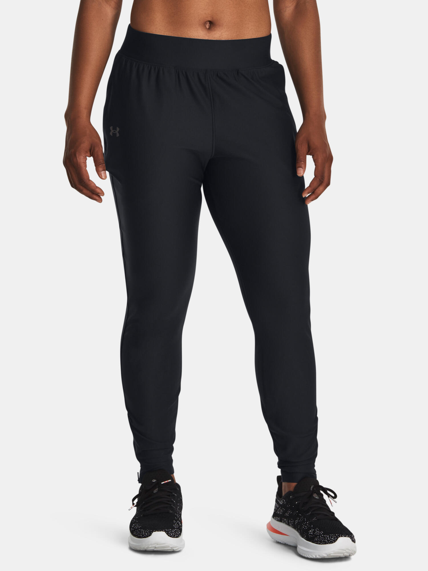 UNDER ARMOUR picture