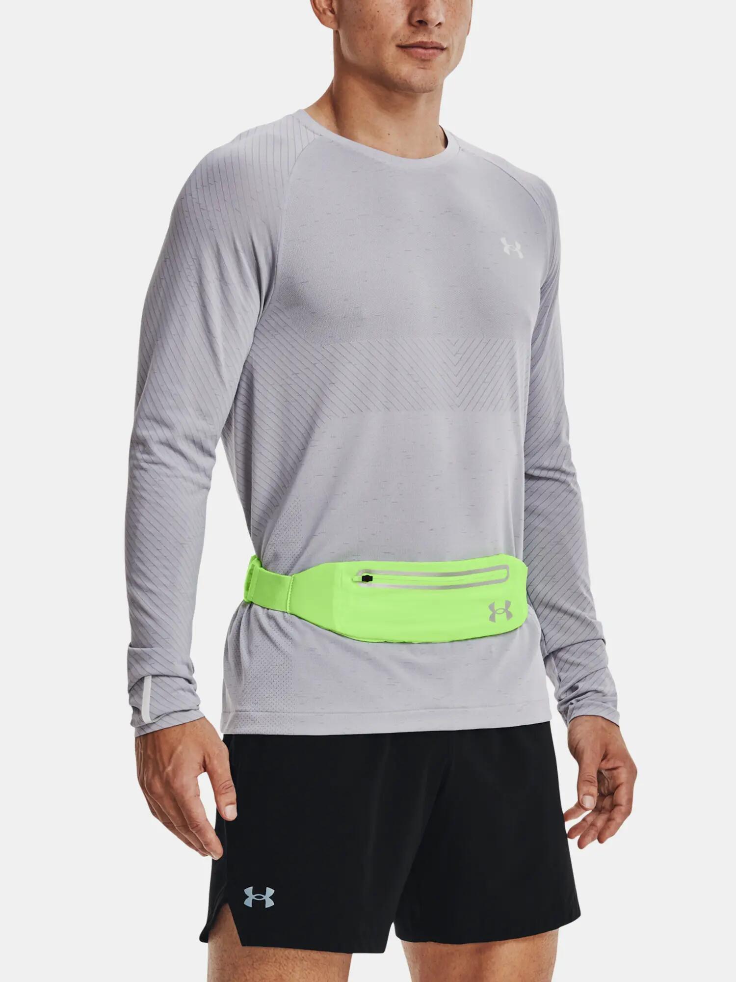 UNDER ARMOUR picture