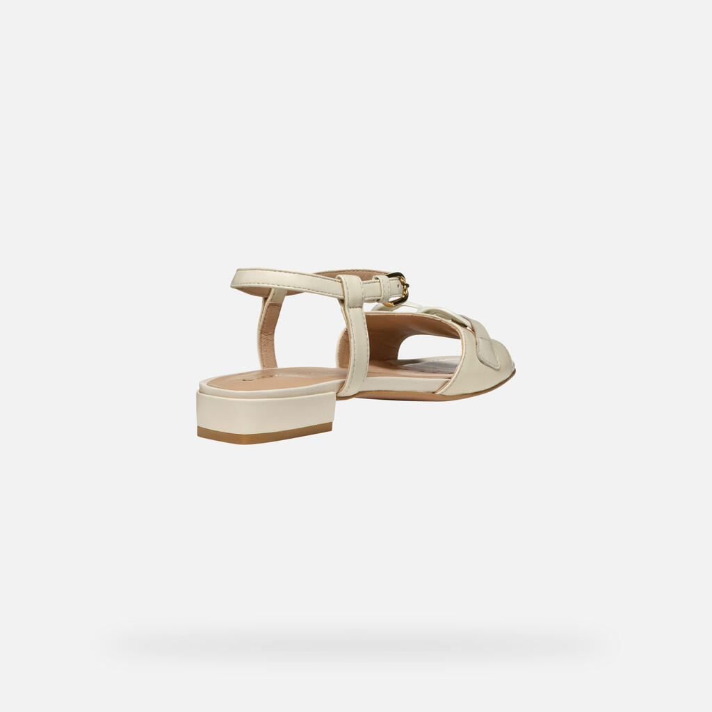 Sandales Femme NEW ERAKLIA 15 WOMAN Blanc Cassé 7/7
