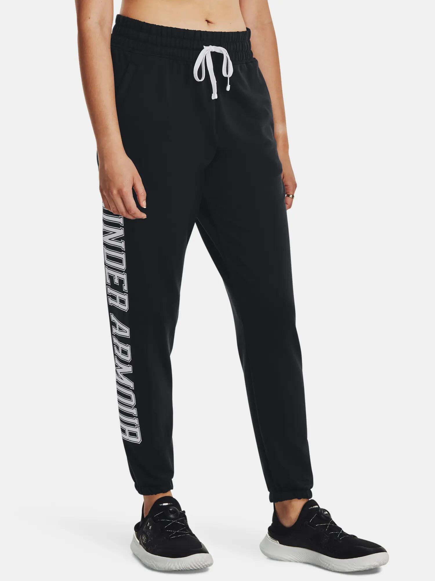 UNDER ARMOUR picture