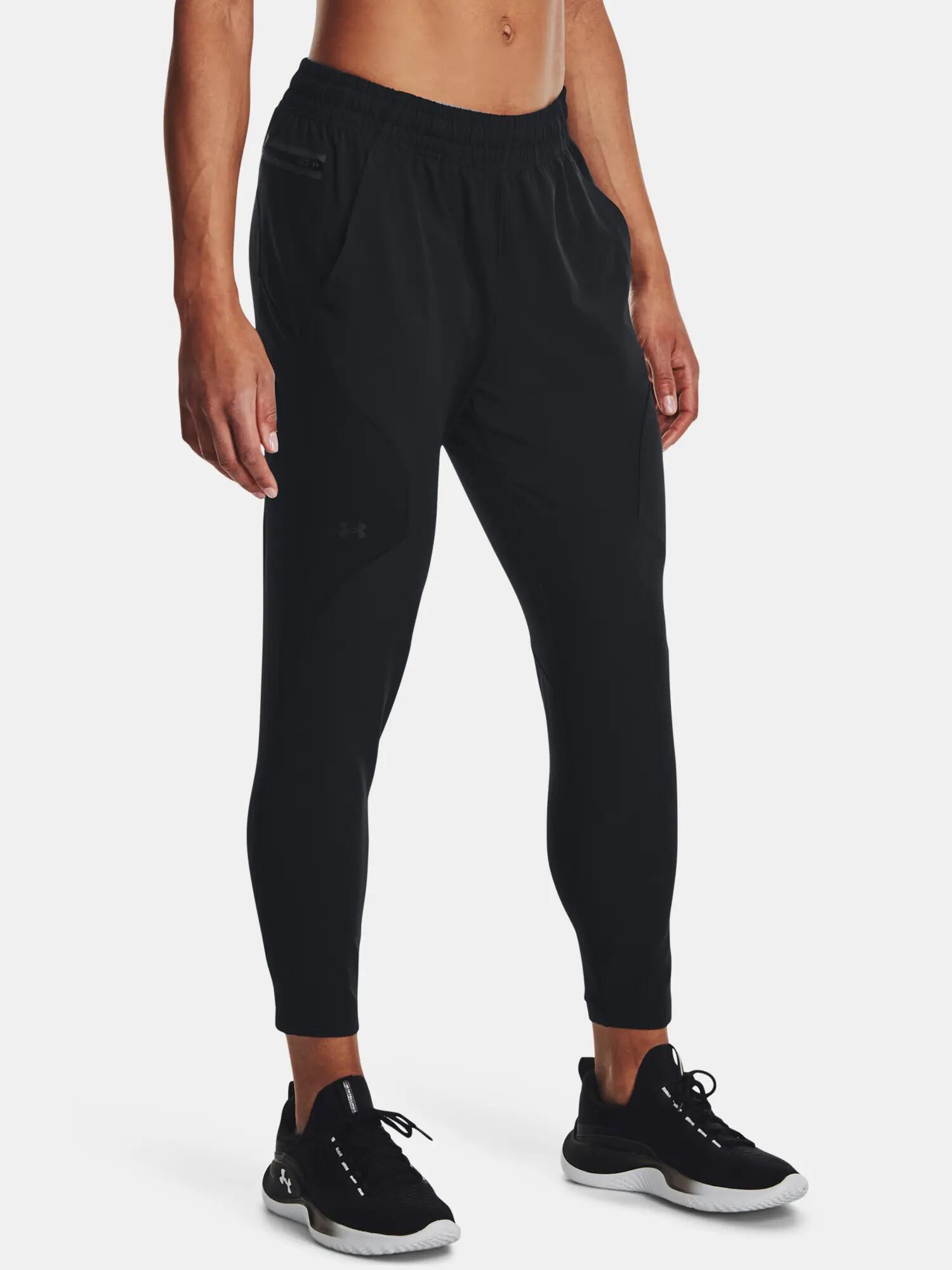 UNDER ARMOUR picture