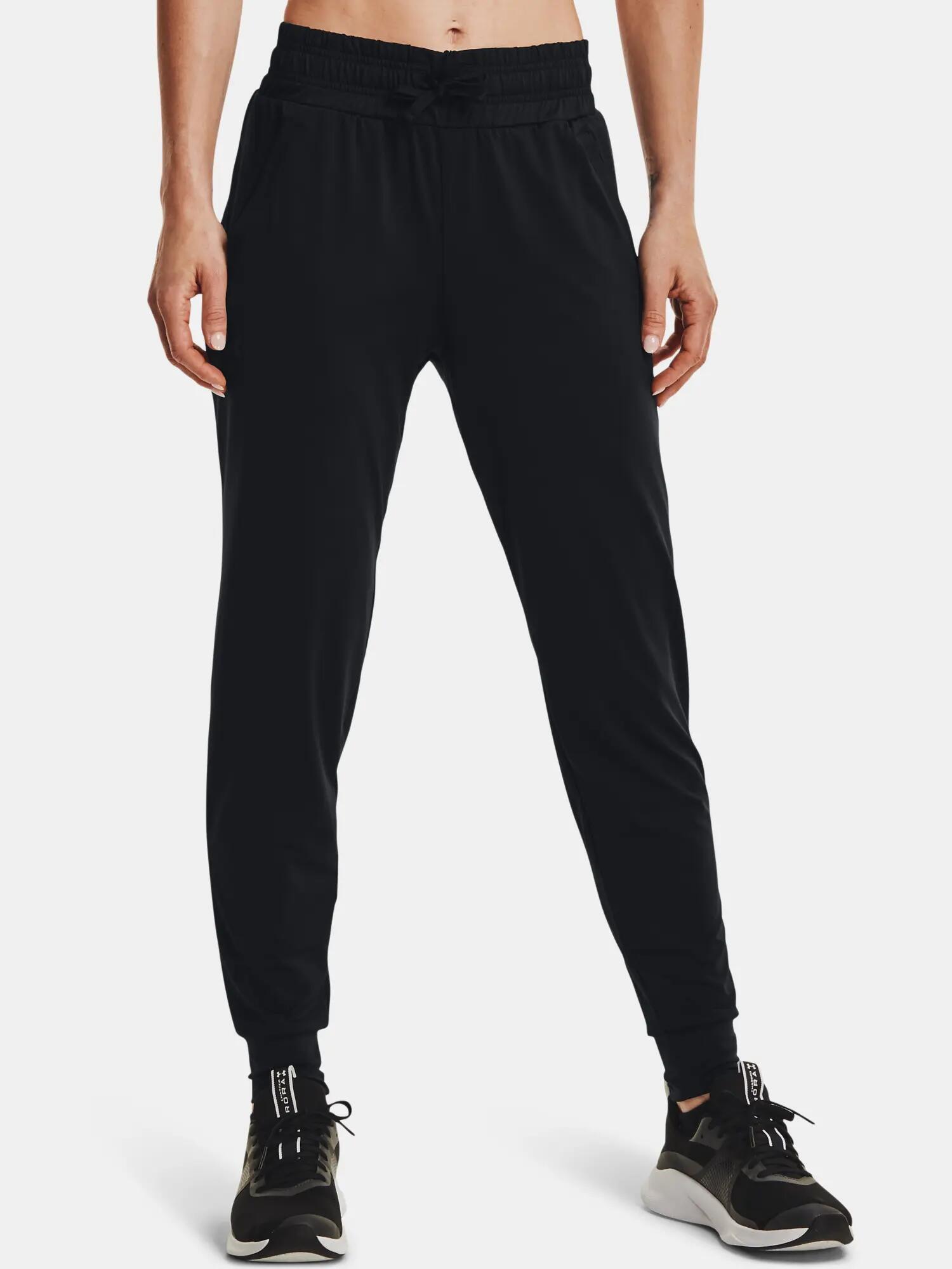 UNDER ARMOUR picture