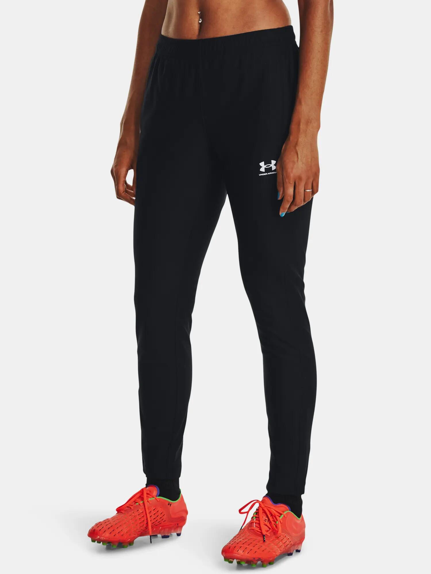 UNDER ARMOUR picture