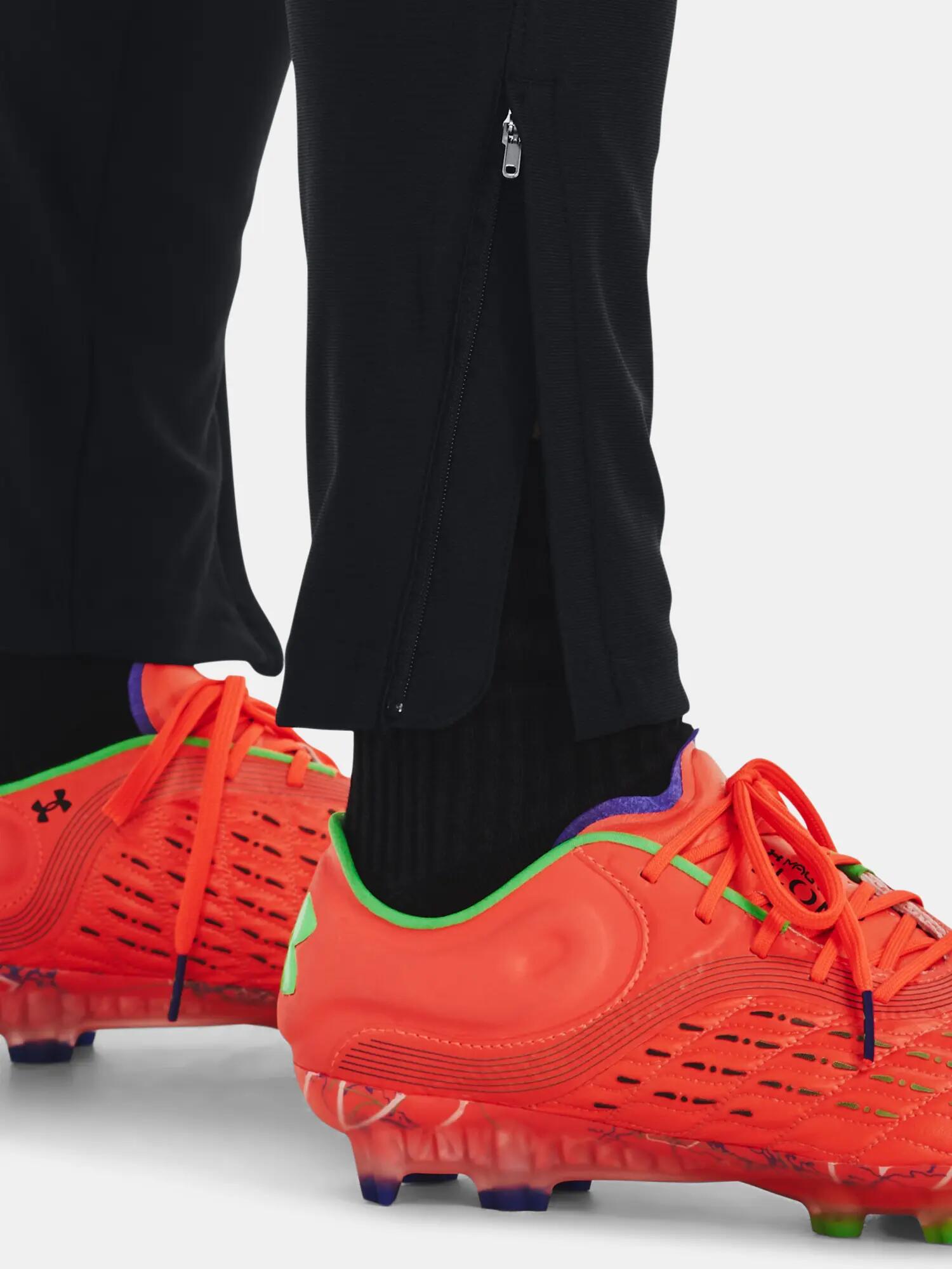 Női sportnadrág Under Armour UA W's Ch. Pique Pant 6/7