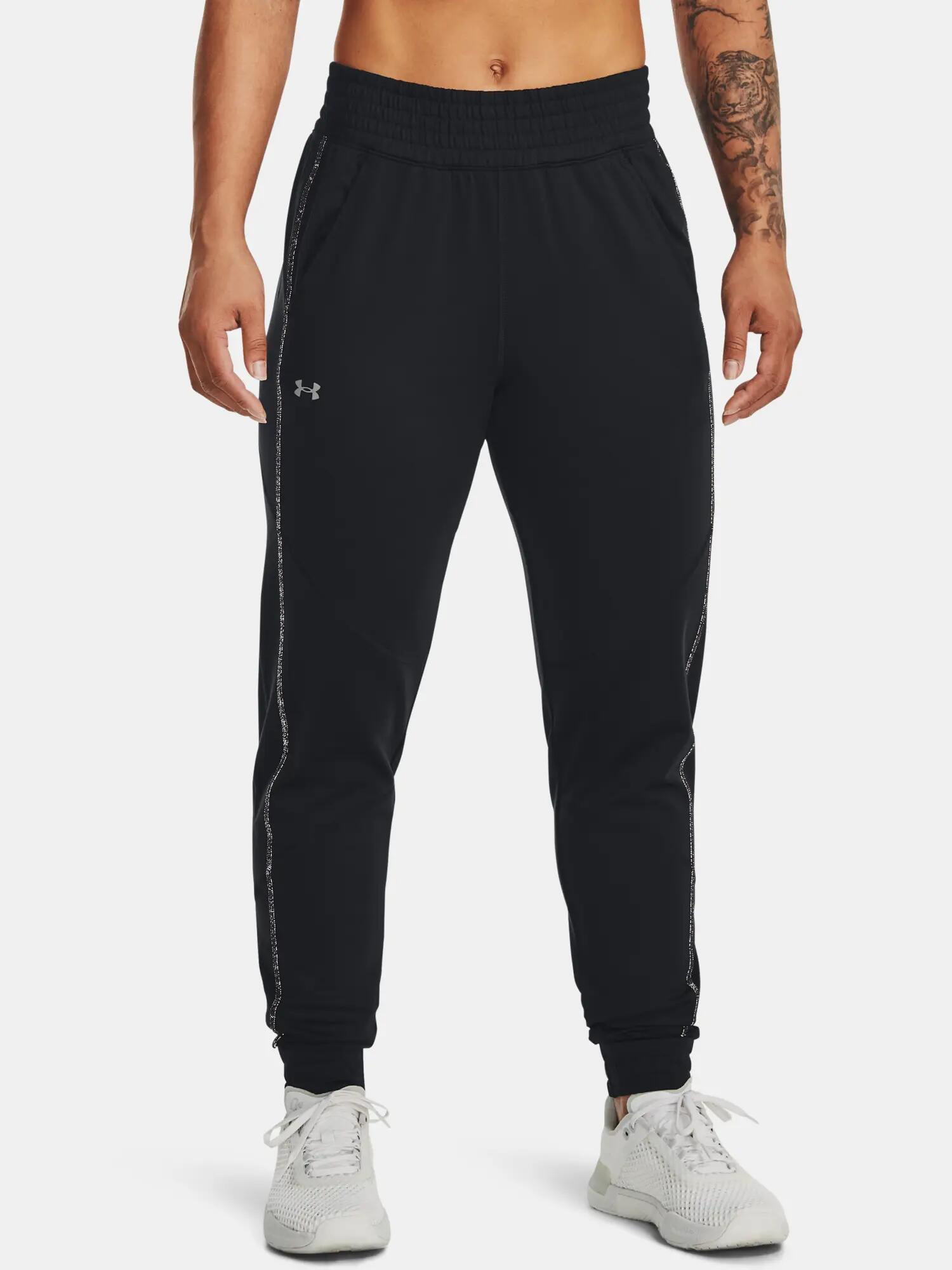UNDER ARMOUR picture