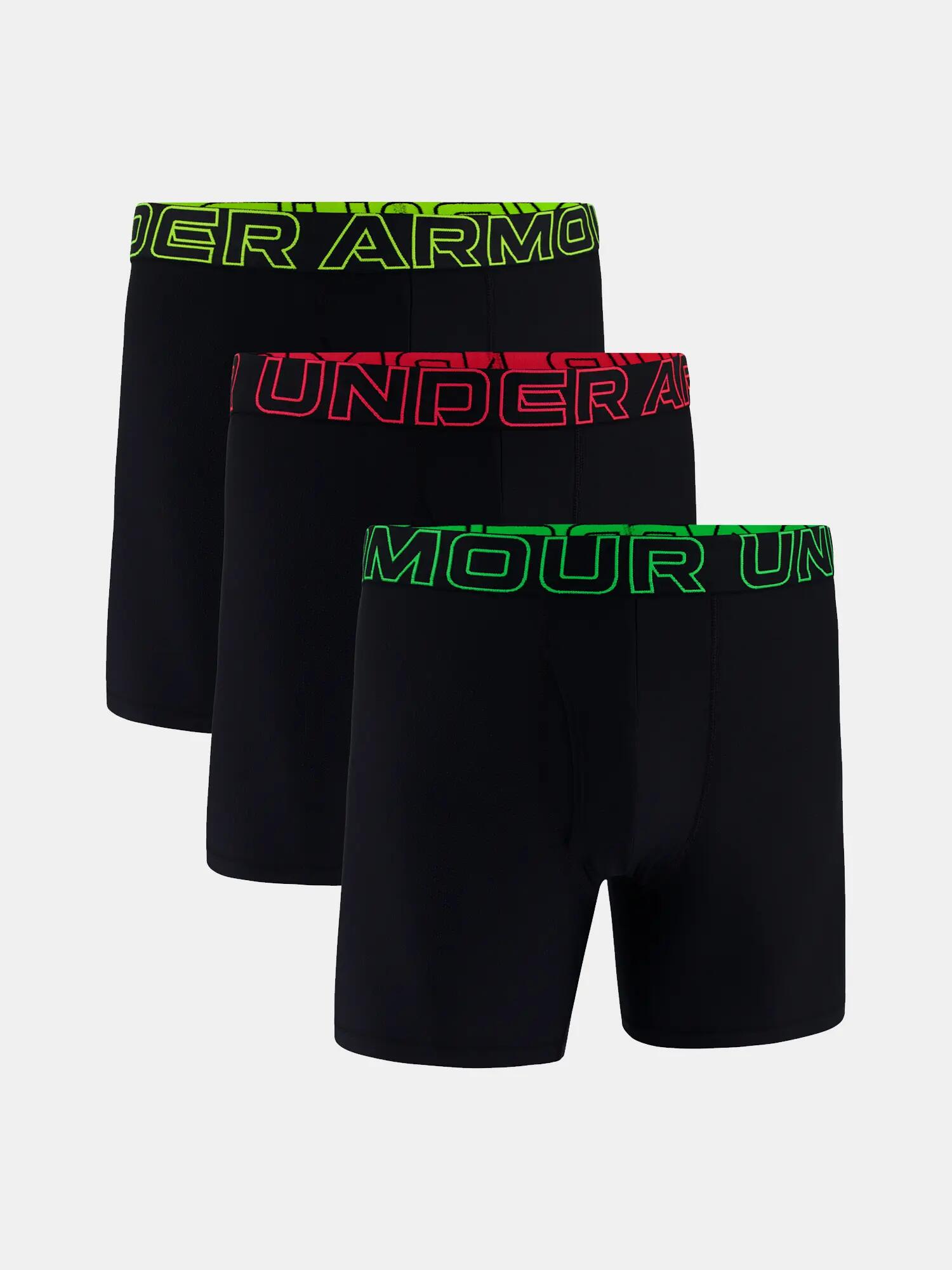 UNDER ARMOUR picture