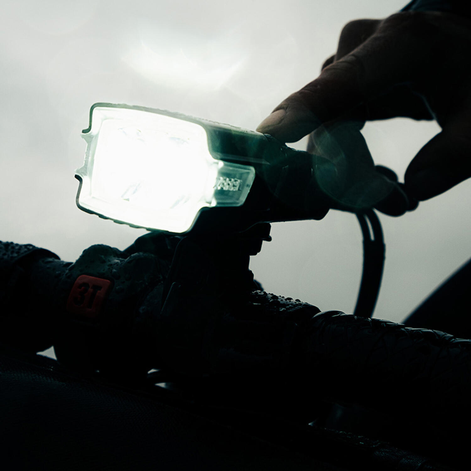 Zefal Supervision F1500 Vorderradbeleuchtung 3/7