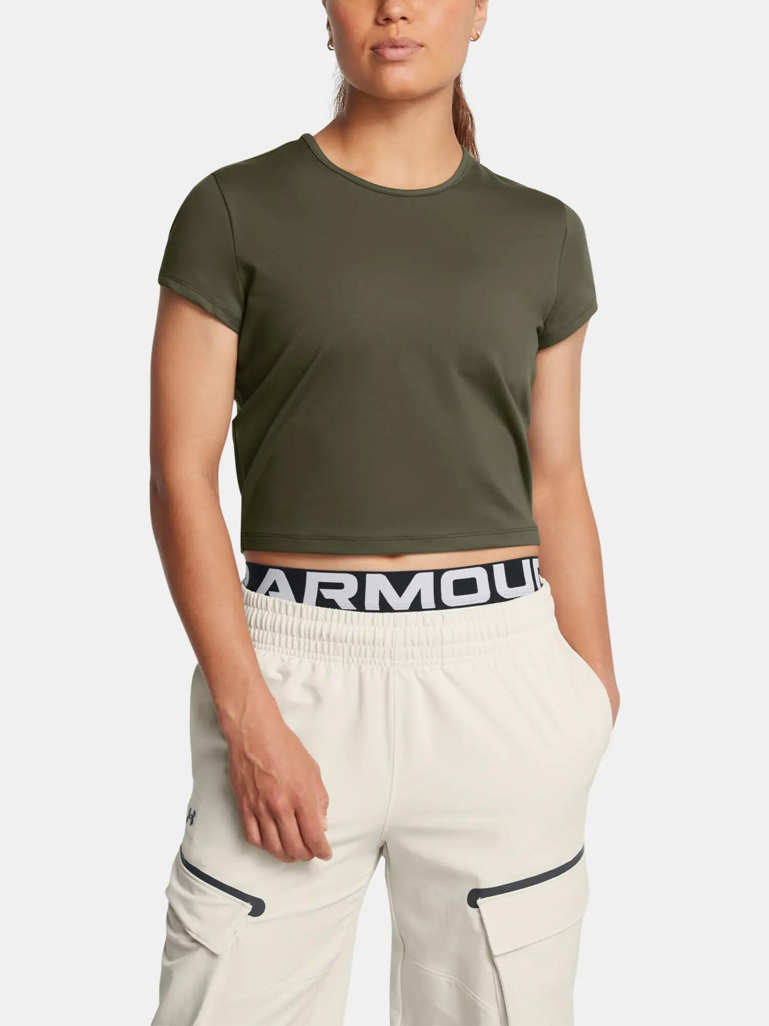 UNDER ARMOUR picture