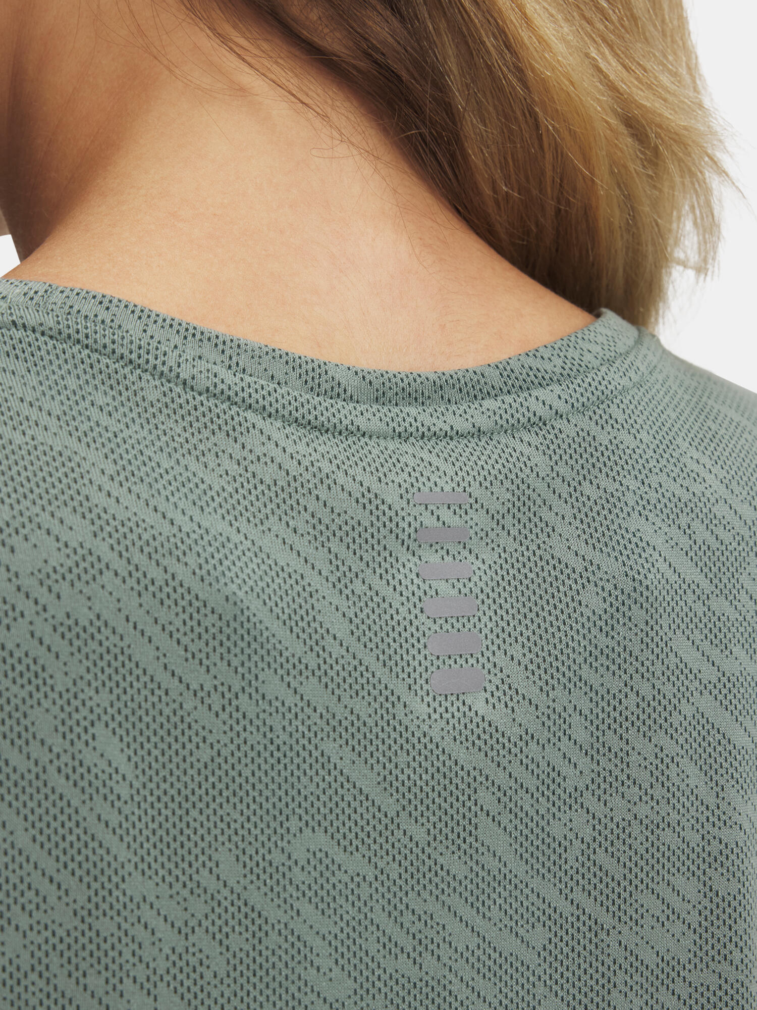 T-shirt Under armour modèle 1386337-348 pour femmes 3/3
