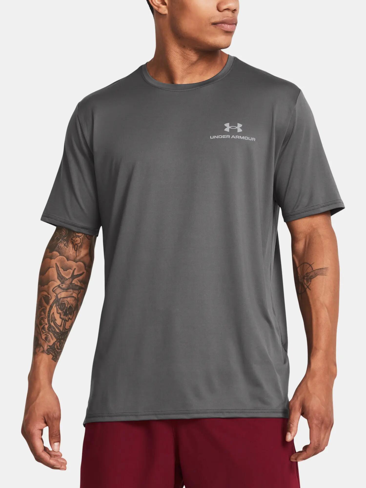 UNDER ARMOUR picture