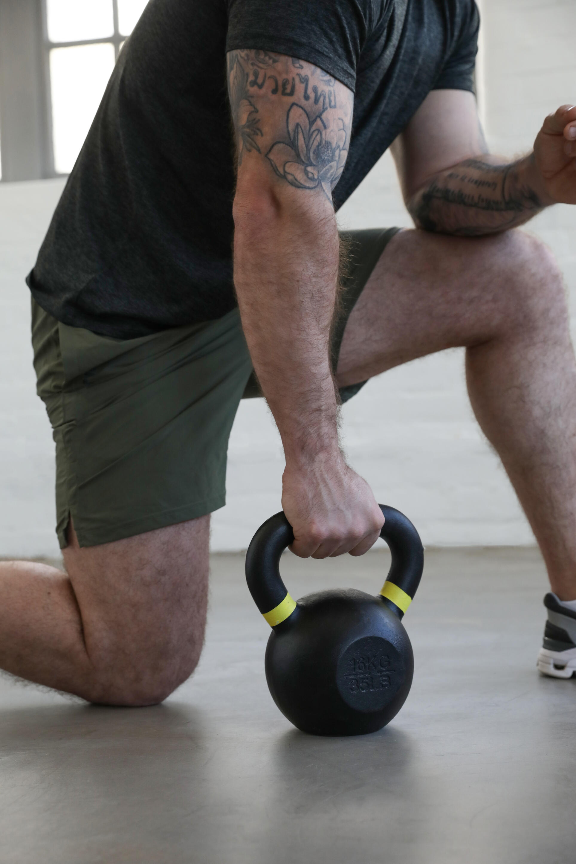 Cast Iron Kettlebells Fitness Workout 6/7