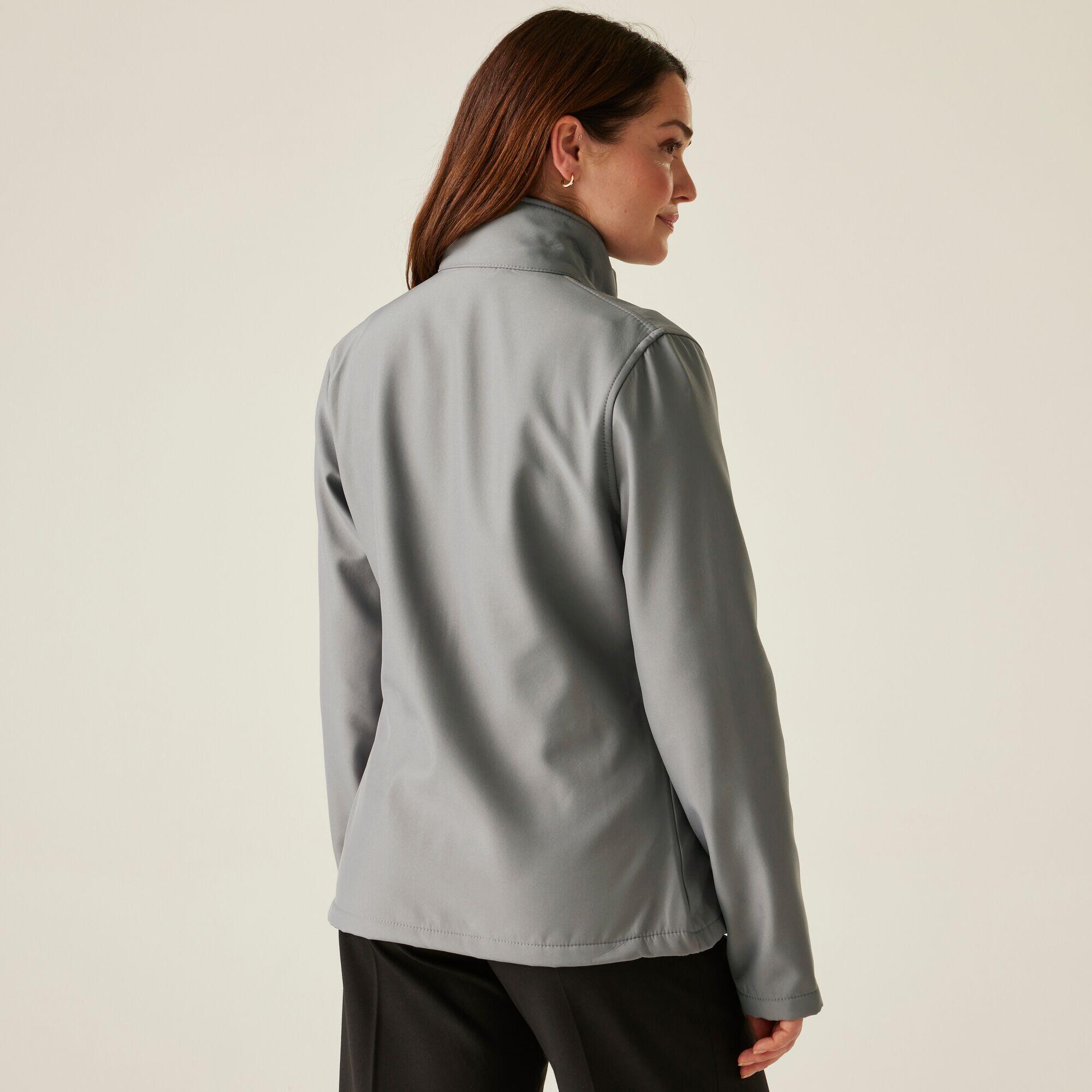 Damska kurtka softshell Ablaze z nadrukiem