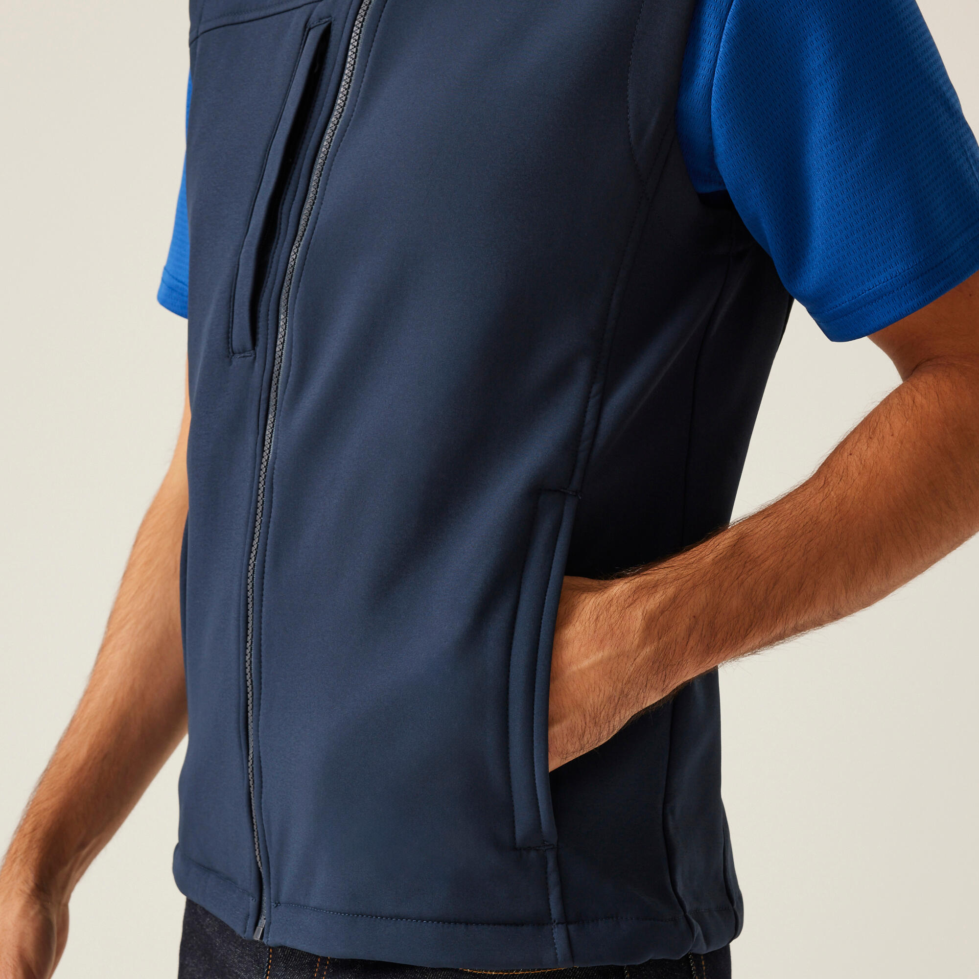 Herren Wandern Jacke - Flux Softshell Bodywarmer 4/5