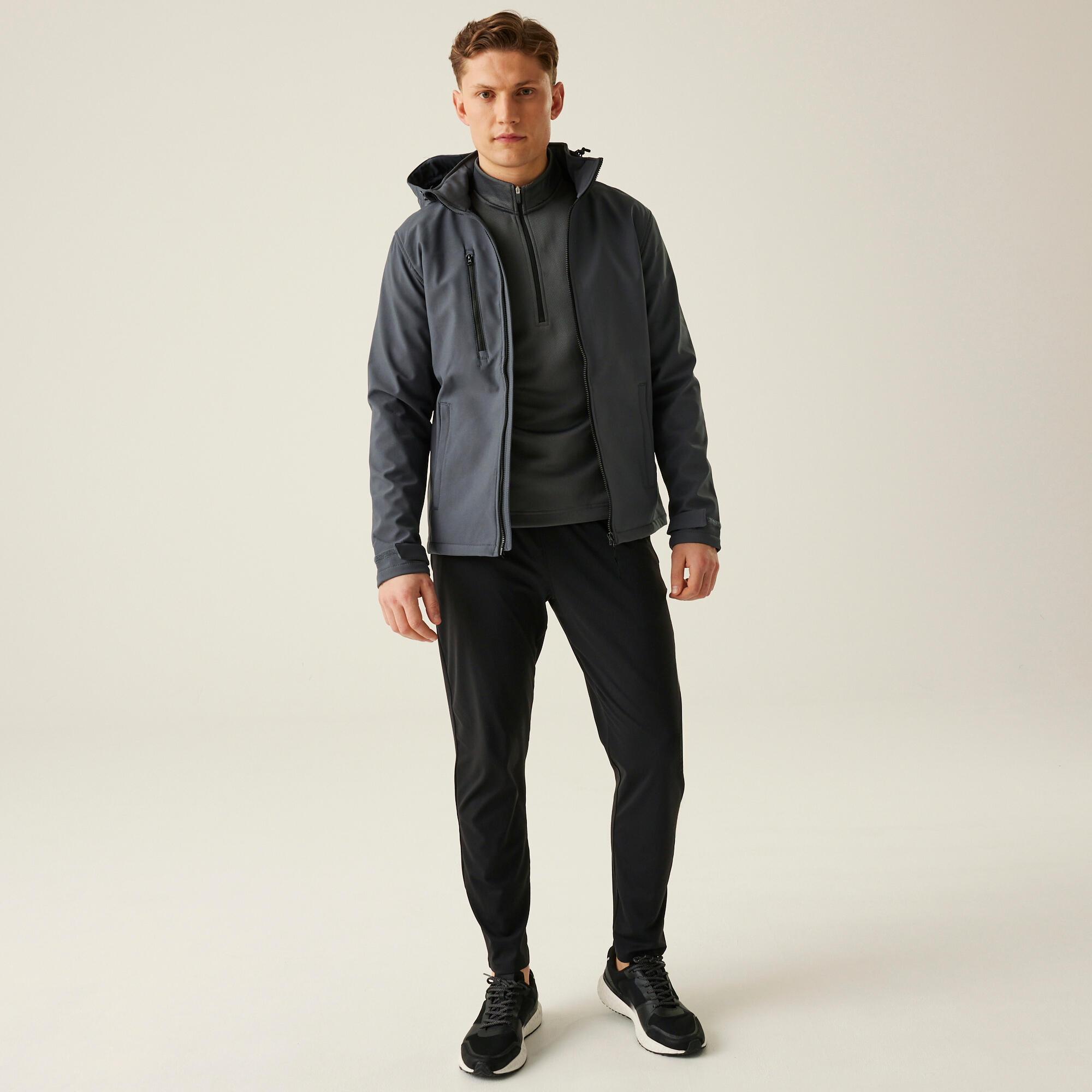 Chaqueta hombre senderismo con capucha y bolsillos Regatta Venturer 3/5