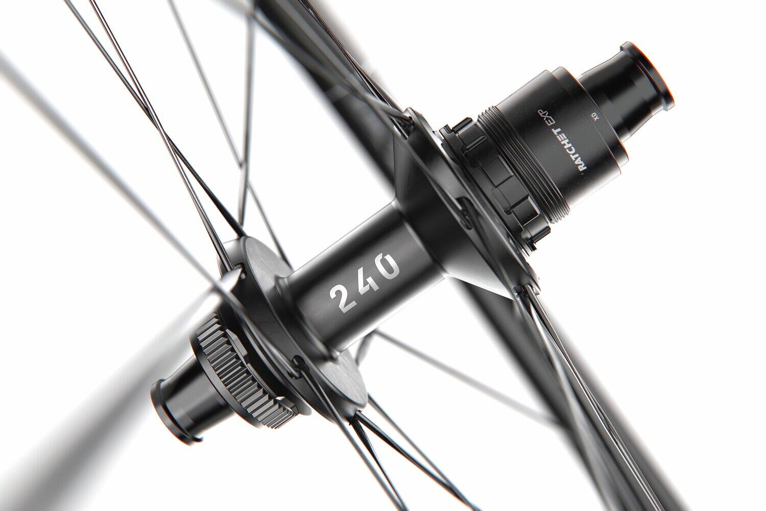 Ruota gravel GRC 1400 DICUT 700C Center Lock 30 mm Nera 3/5