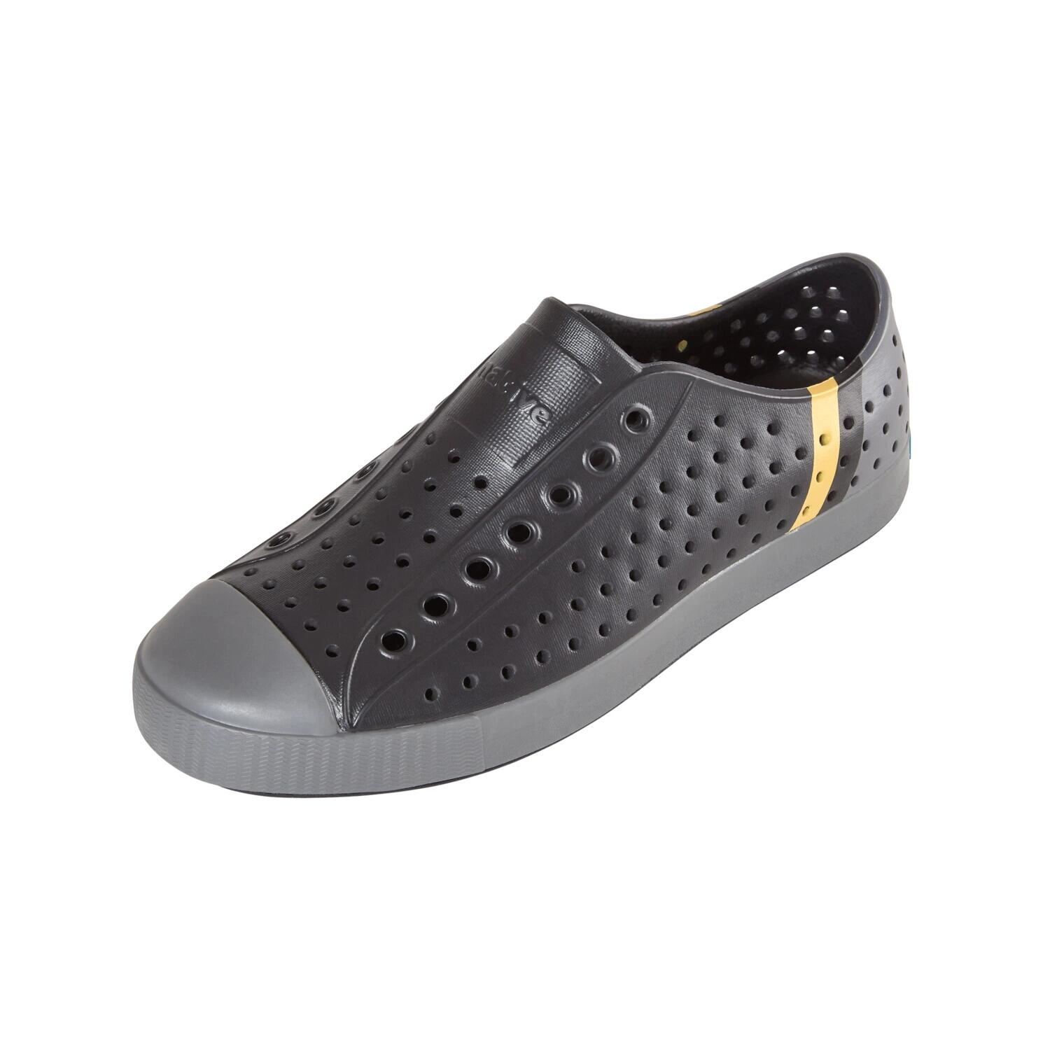 NATIVE SHOES picture
