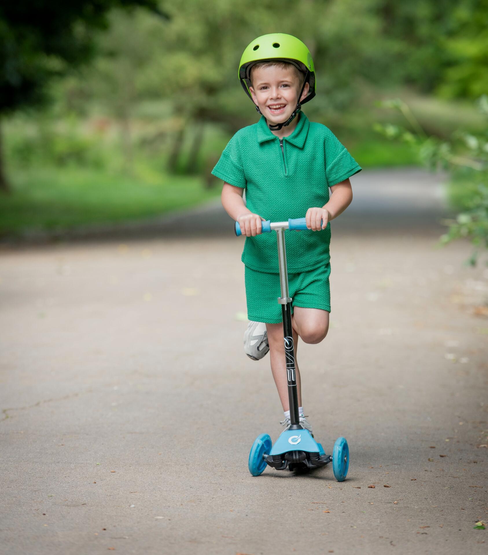 Regulowana Trójkołowa Hulajnoga dla Dzieci Light Up Mini Cruiser EVO 5/7