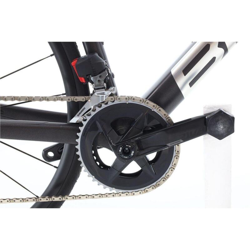 Second life · R. szosowy ·  SLR Four AXS 12V · W dobrym stanie