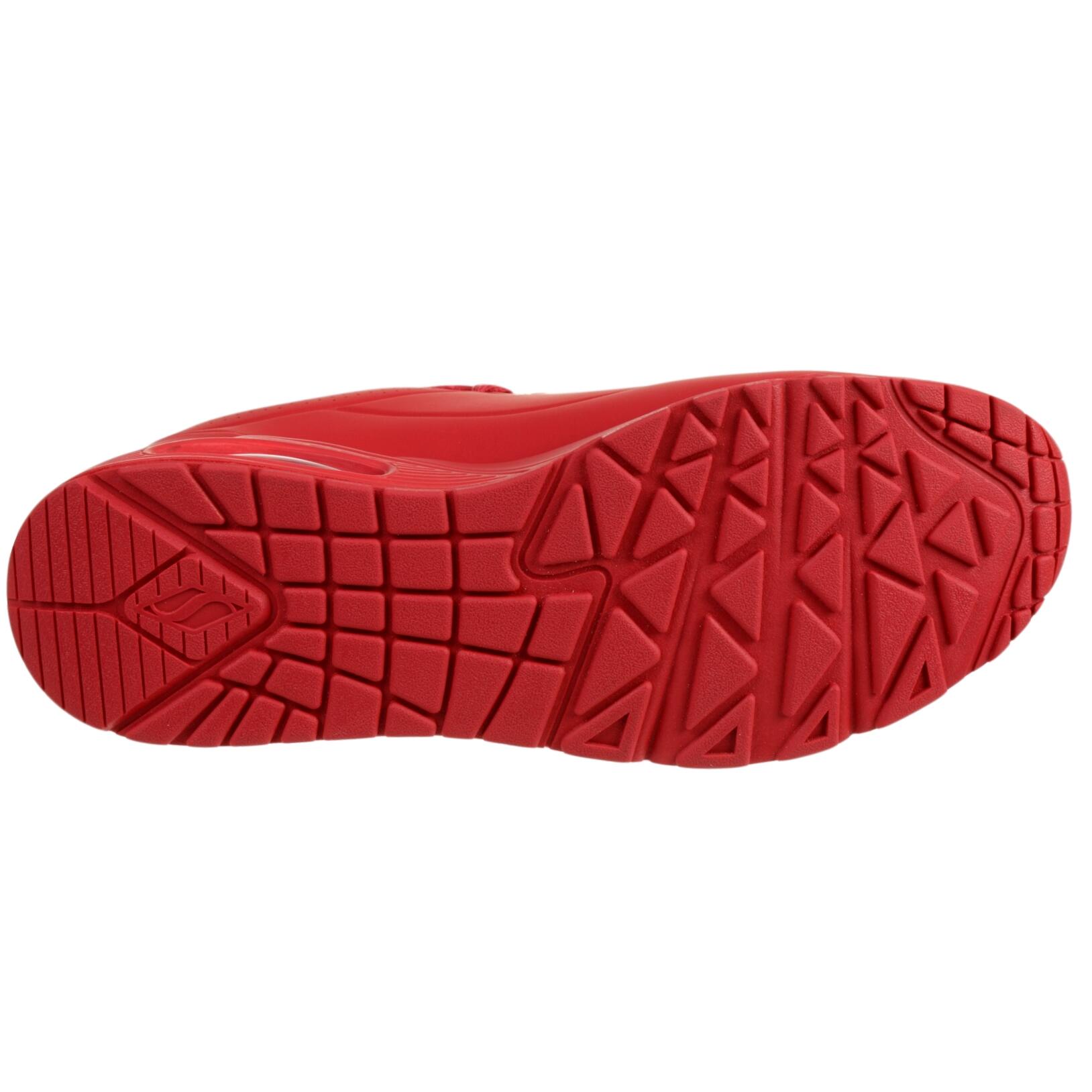 Sapatilhas para homens / masculino Skechers Uno Stand ON Air 6/7