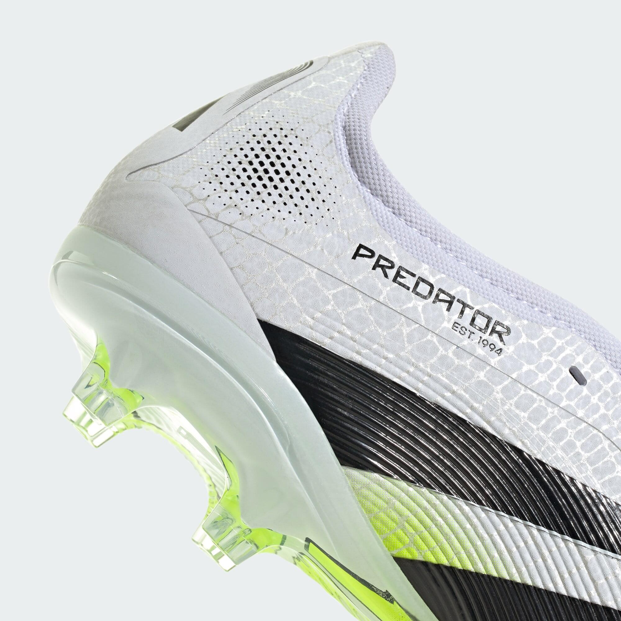 Scarpe da calcio Predator Pro con linguetta ripiegabile – Terreni compatti 6/7