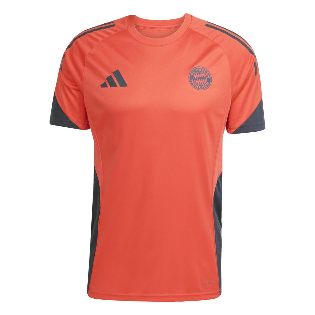 Bayern Munich training shirt 2025/26