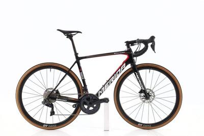 Gereviseerde racefiets · scultura bahrain di2 11v · zeer goede toestand