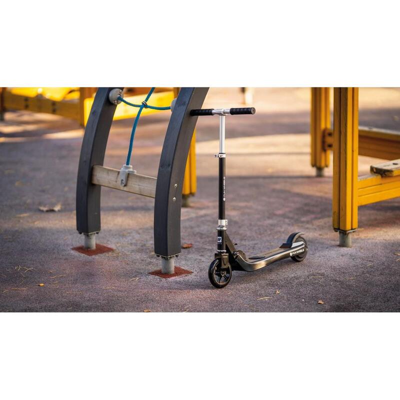 Trotineta Electrica Copii Fun Wheels R, Negru, Pliabila, Motor 100W, 12 Km/h