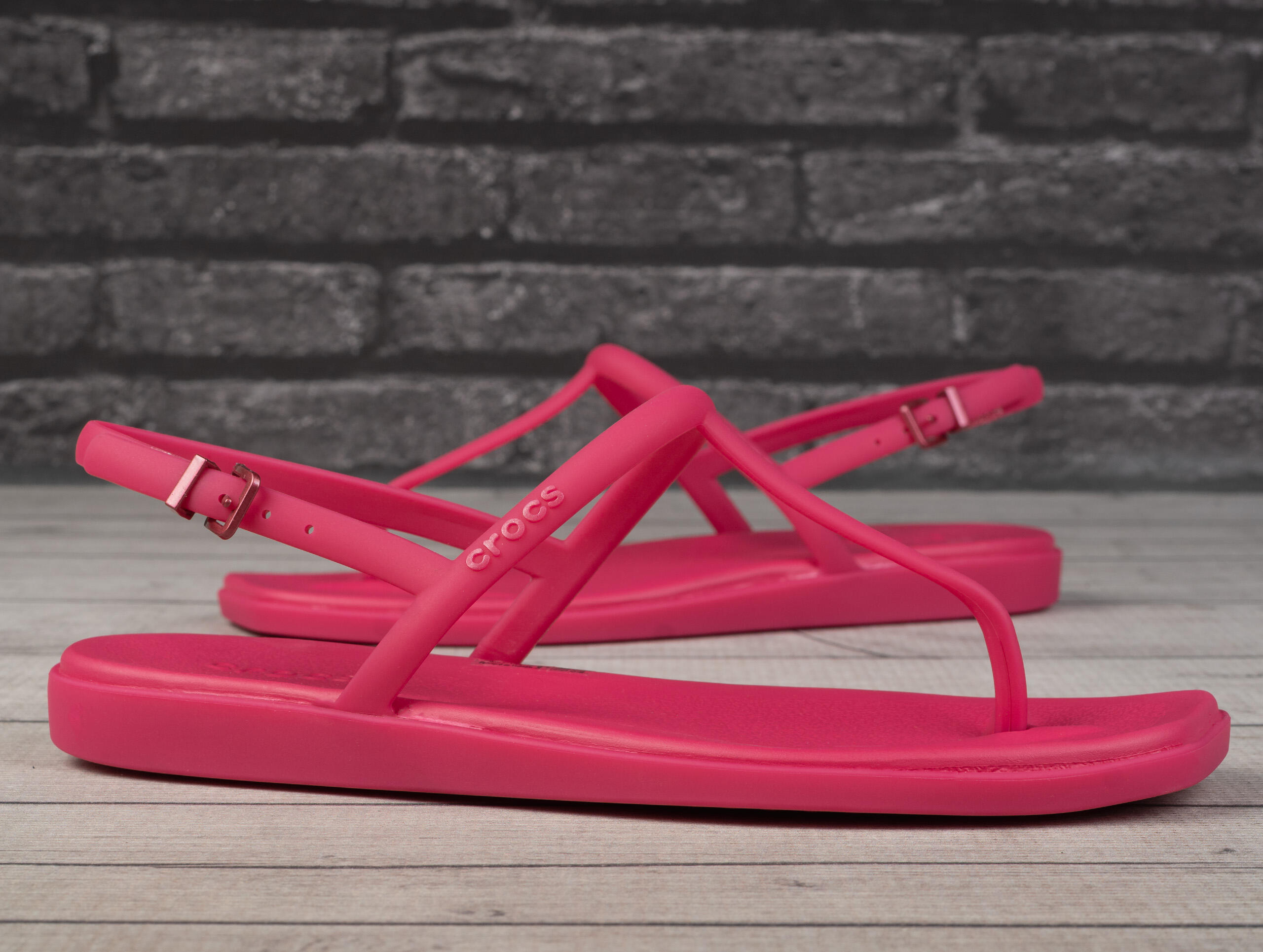 Sandały damskie Crocs MIAMI THONG FLIP 2/7