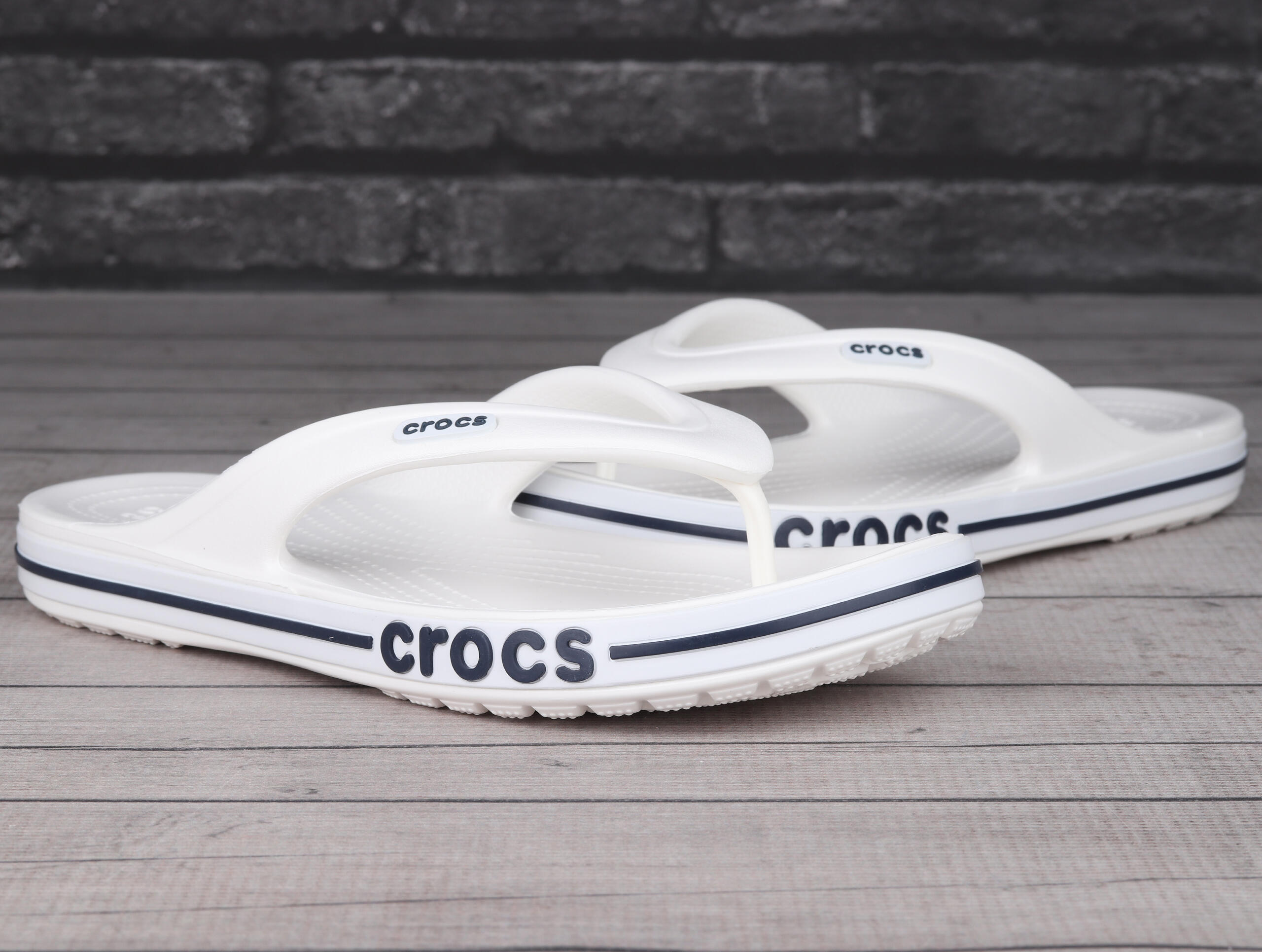 Japonki męskie sportowe Crocs BAYABAND FLIP 2/7