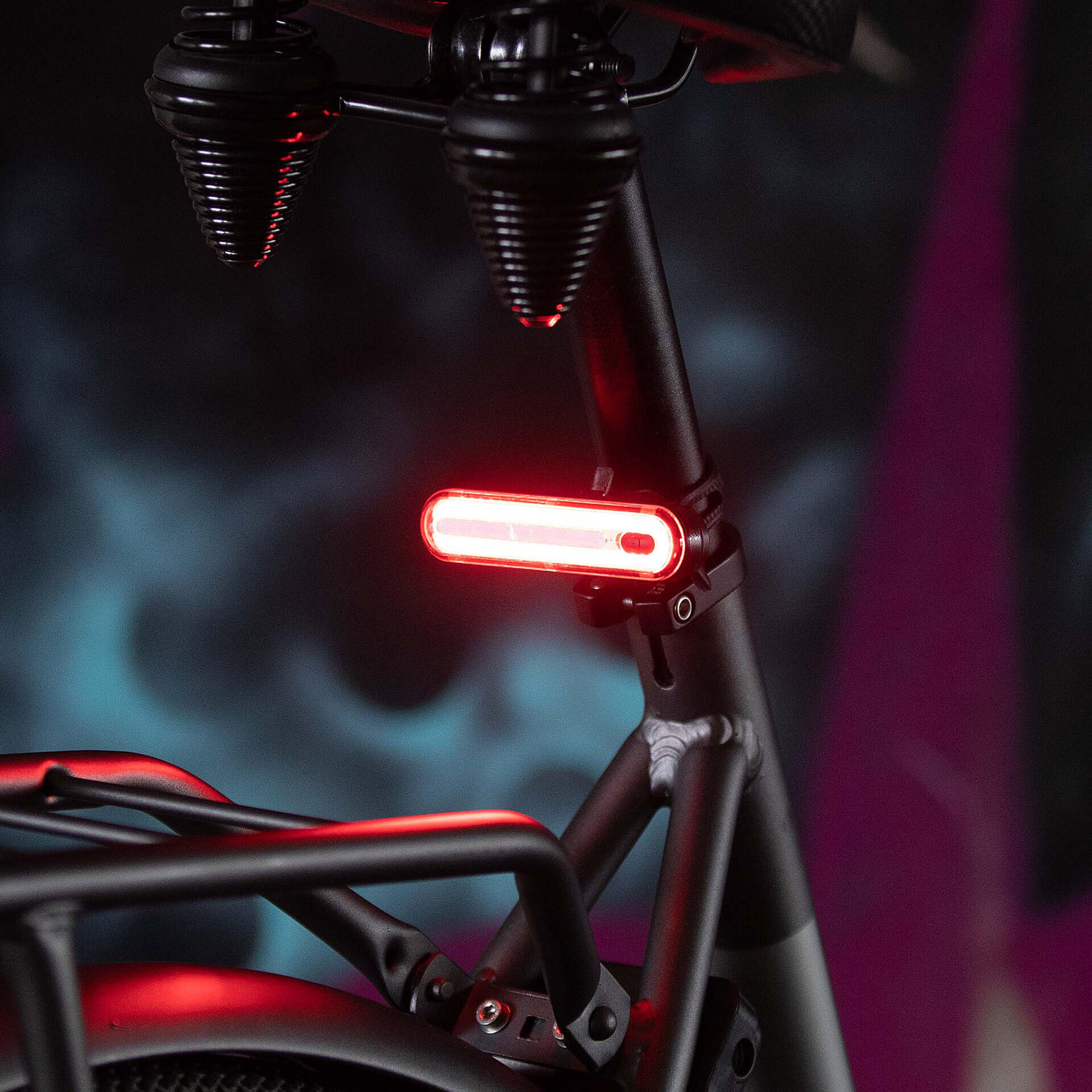 Ultra brillant lumineux arrière résistant à l'épreuve urbaine 5/5