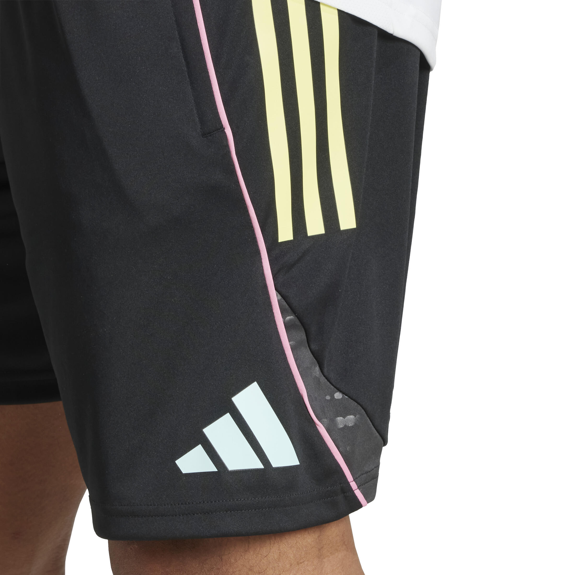 Short da allenamento Juventus Torino 2025/26 ADIDAS Decathlon
