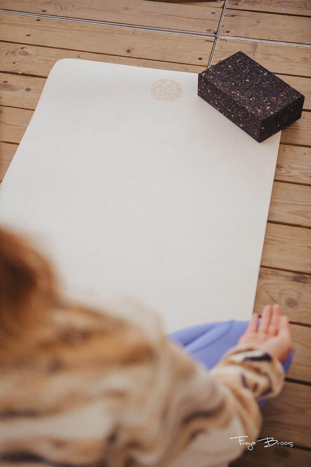 Set di 10 tappetini da yoga - elegante - 190x60x0,5cm - molto leggero 3/6