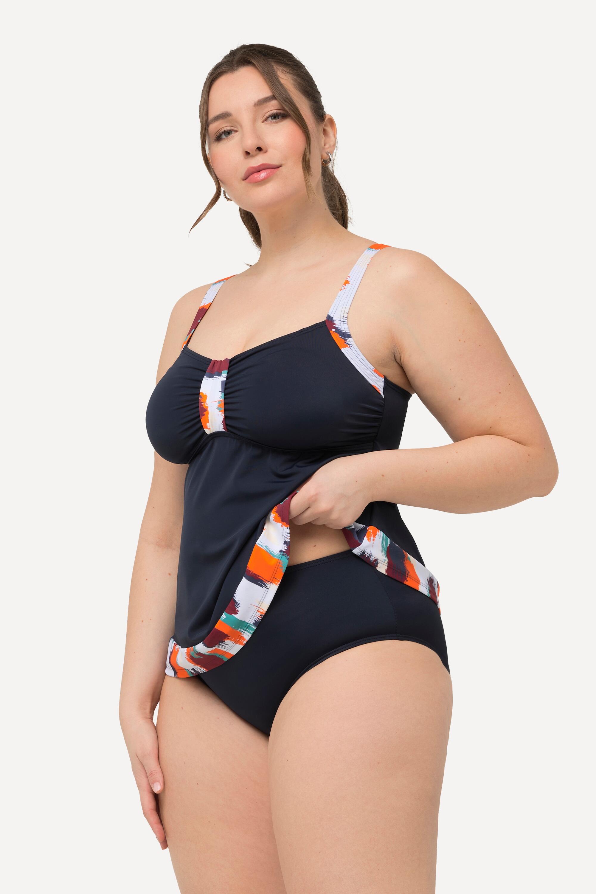 Femme Tankini à bonnets souples. Bretelles ajustables. Motif taches 4/5